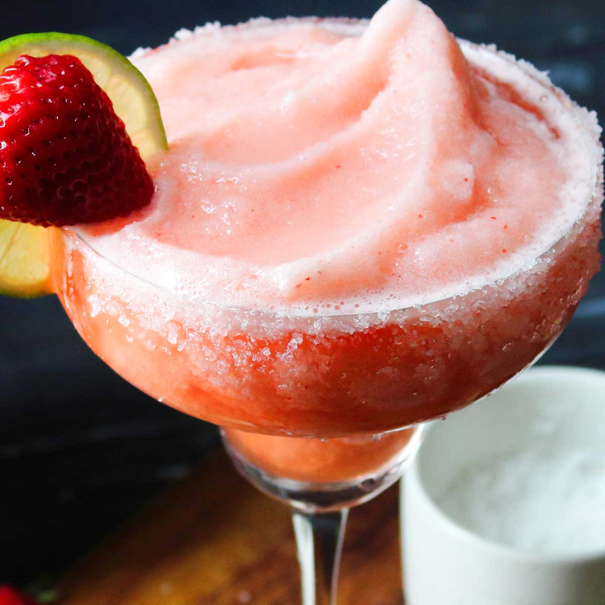 Perfect Frozen Strawberry Margarita: Sweet, Balanced & Never Watered Down